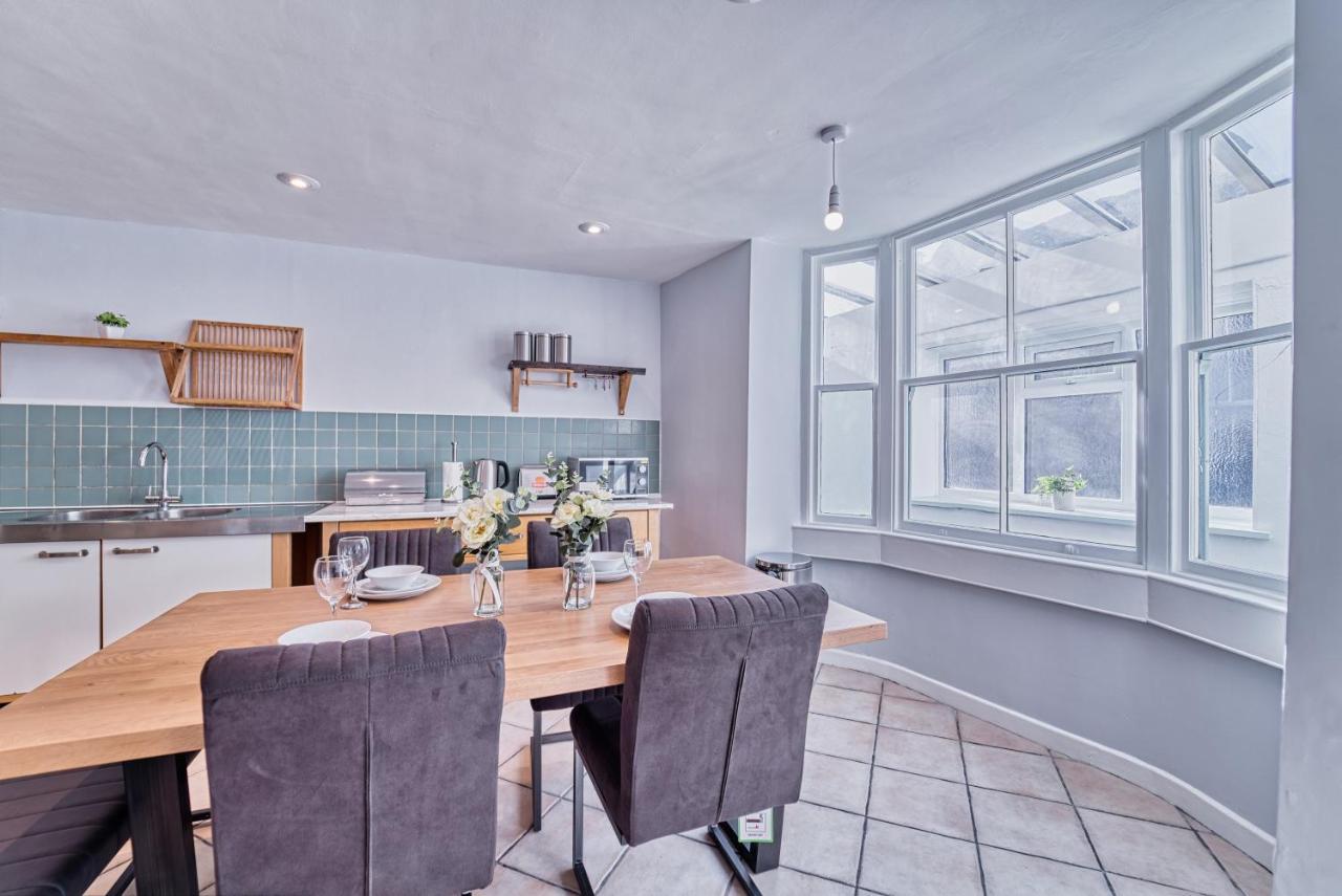 The Stylish Gem Of Bath - Football Table - Sleeps 10 Zewnętrze zdjęcie