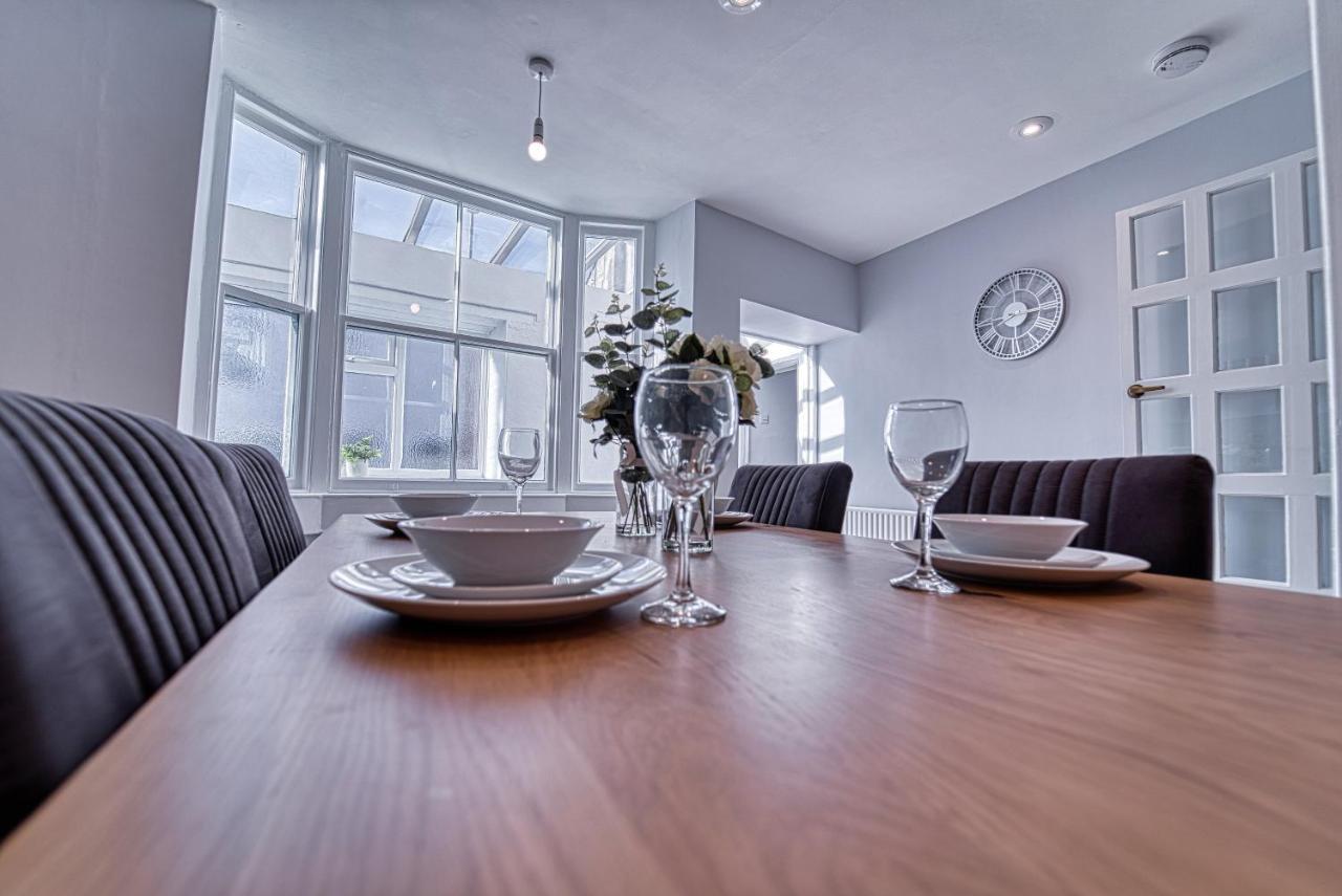 The Stylish Gem Of Bath - Football Table - Sleeps 10 Zewnętrze zdjęcie